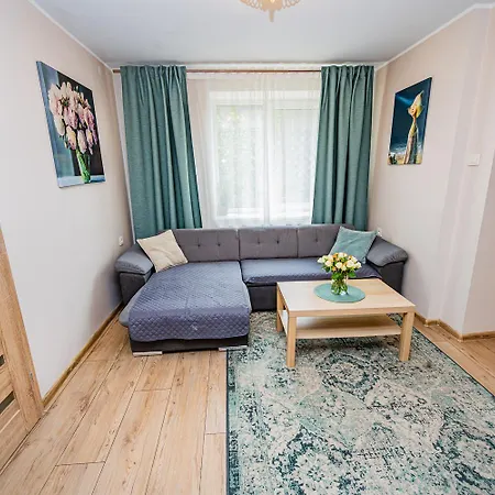 Charming Apartment With Private Yard Marijampole Exterior photo
